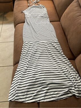 Striped Black & White Maxi Dress — Classic Summer Style